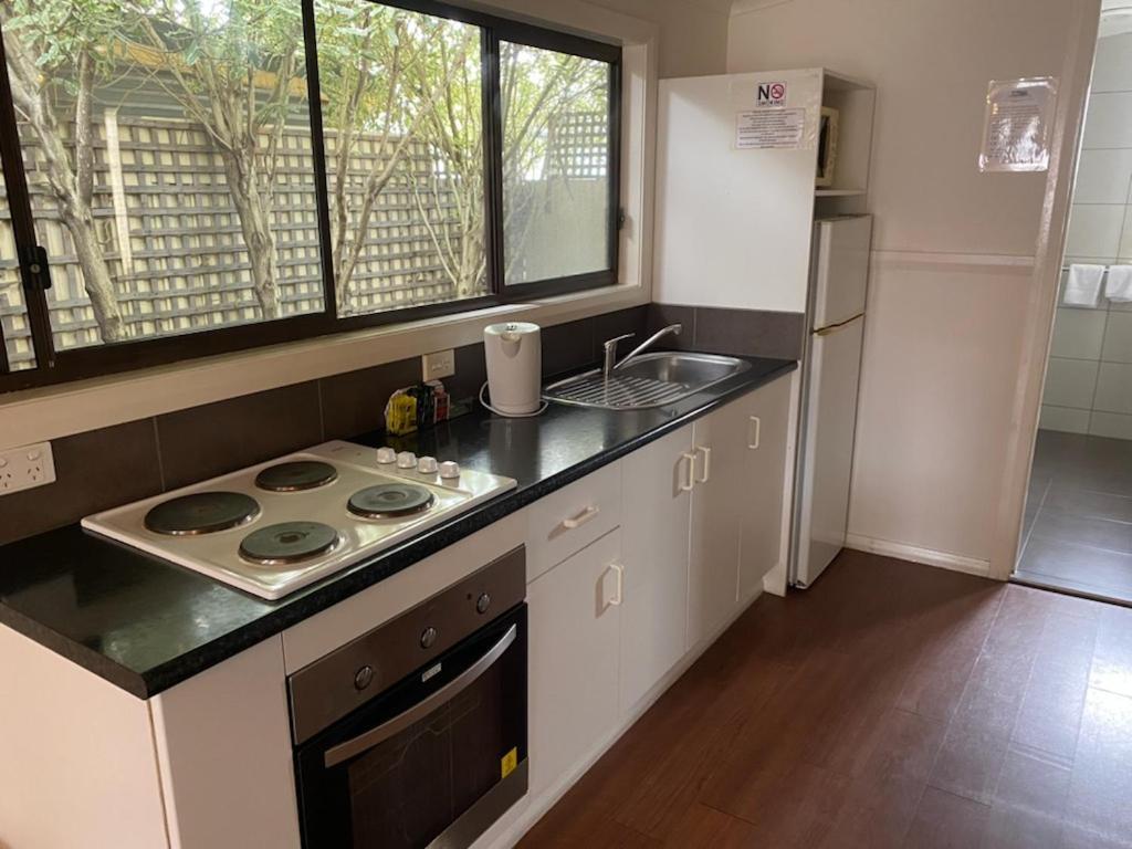 The Esplanade 3* Lakes Entrance