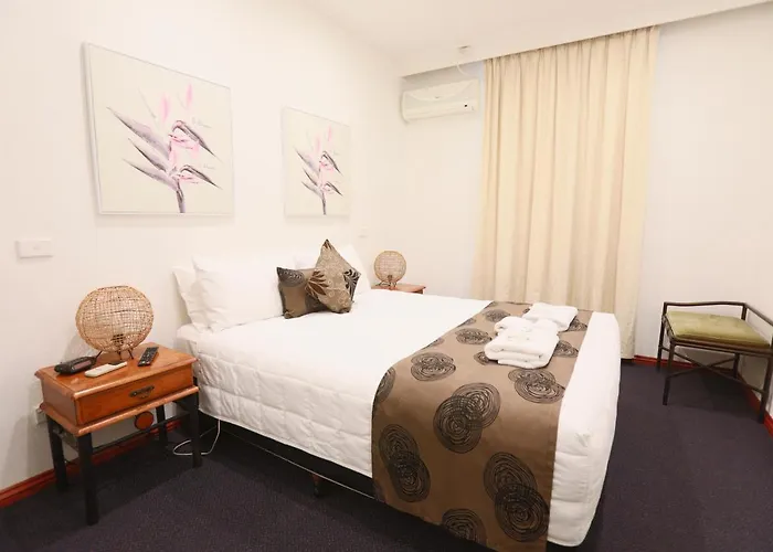 The Esplanade Motel