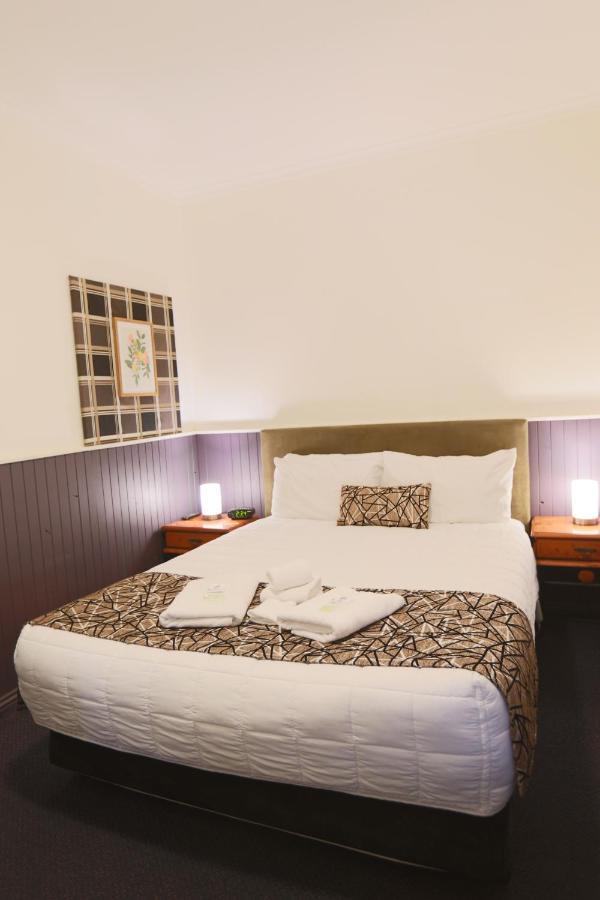 Motel The Esplanade 3*